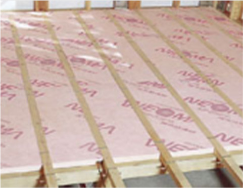 壁・床には、優れた性能を発揮する断熱材「フェノールフォーム」を採用。