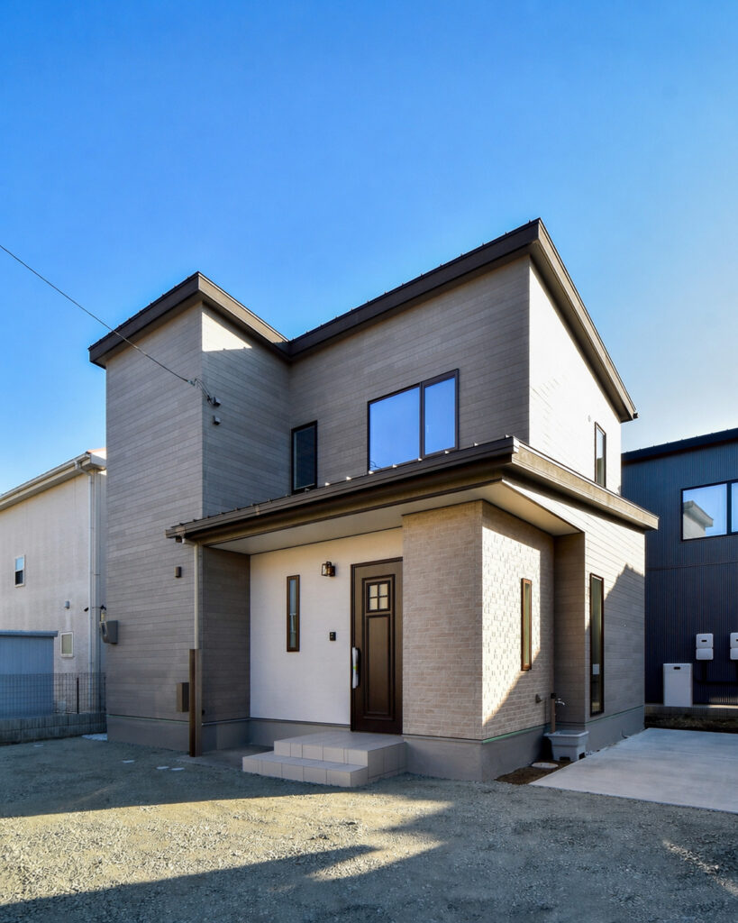 鹿沼市千渡建売住宅【家具9点付き】【建売】